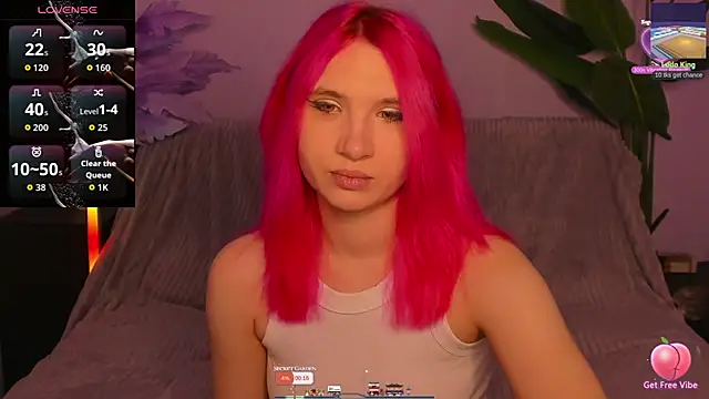 Snapshot of Kitty_Blondie chatting on 04/16/26, 02:23 Kitty Blondie online show from 04/16/26, 02:23