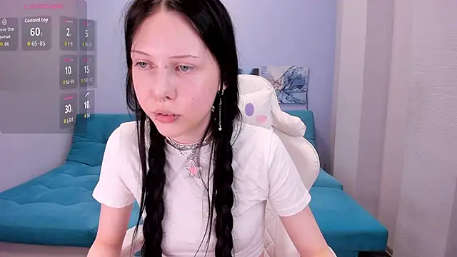 SugarBunny18 online show from 04/25/26, 02:58