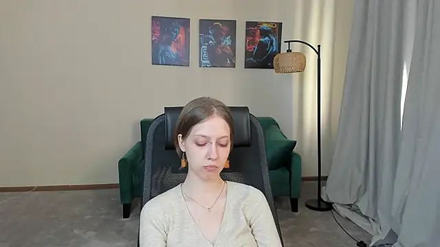 Snapshot of SharleenAlsup chatting on 04/03/26, 01:53 SharleenAlsup online show from 04/03/26, 01:53