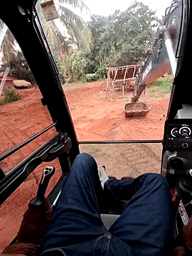 Matheus Enrique online show from 04/25/26, 01:41