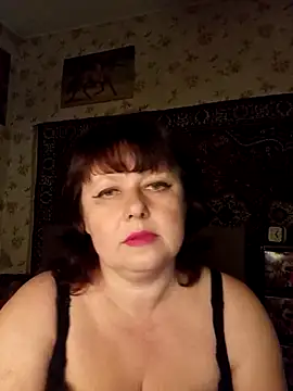 Snapshot of AuroKaria chatting on 04/18/26, 03:05 AuroKaria online show from 04/18/26, 03:05