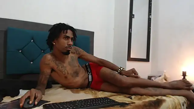 Snapshot of burrodelacosta chatting on 05/03/26, 03:45 burrodelacosta online show from 05/03/26, 03:45