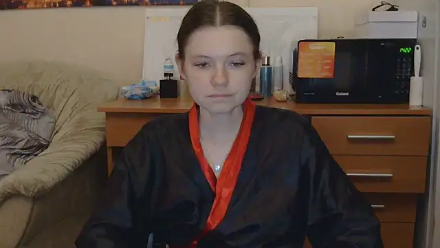 Snapshot of JessicaHolland1 chatting on 06/30/26, 05:47 JessicaHolland1 online show from 06/30/26, 05:47