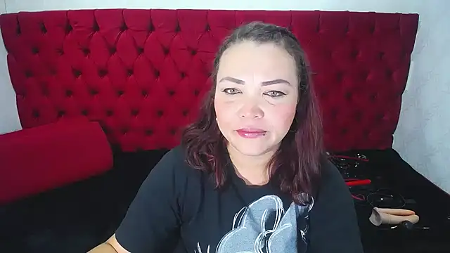 Snapshot of AngelicaMilf03 chatting on 06/15/26, 05:09 AngelicaMilf03 online show from 06/15/26, 05:09