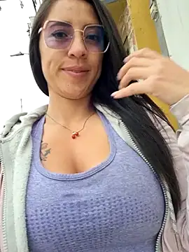 Snapshot of VALERY-94 chatting on 04/09/26, 12:10 VALERY-94 online show from 04/09/26, 12:10