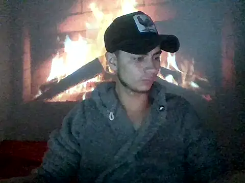 Snapshot of manulito260 chatting on 08/07/26, 06:15 manulito260 online show from 08/07/26, 06:15