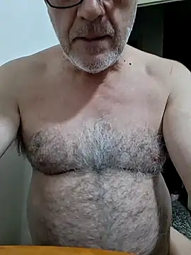 Snapshot of julenvcia chatting on 04/16/26, 12:11 julenvcia online show from 04/16/26, 12:11