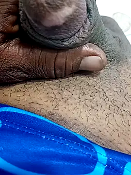 Snapshot of thiagoitt chatting on 04/04/26, 05:27 thiagoitt online show from 04/04/26, 05:27