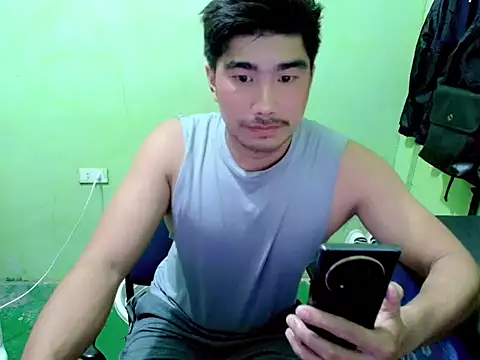 Snapshot of Hunkfireman chatting on 04/04/26, 01:52 Hunkfireman online show from 04/04/26, 01:52