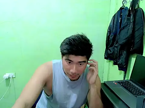 Snapshot of Hunkfireman chatting on 04/10/26, 01:11 Hunkfireman online show from 04/10/26, 01:11