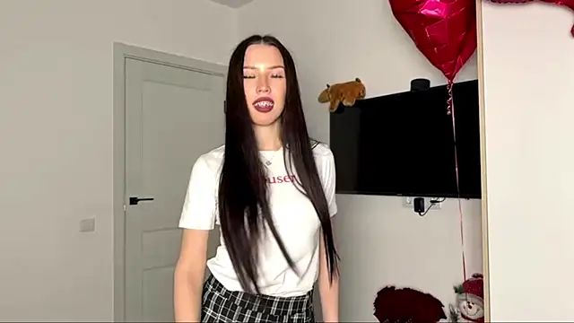 Snapshot of PalmiraJaussen chatting on 04/03/26, 05:11 PalmiraJaussen online show from 04/03/26, 05:11