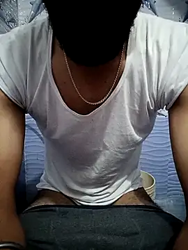Snapshot of singh_sahab_202 chatting on 04/07/26, 02:34 singh sahab 202 online show from 04/07/26, 02:34