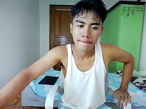 Snapshot of valerio_fernan chatting on 07/13/26, 12:13 valerio fernan online show from 07/13/26, 12:13