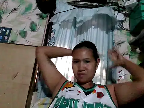 Snapshot of _SweetSmile chatting on 04/11/26, 10:36 SweetSmile online show from 04/11/26, 10:36