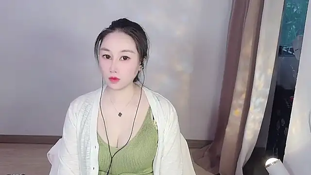 Snapshot of Eva-000 chatting on 04/26/26, 10:51 Eva-000 online show from 04/26/26, 10:51