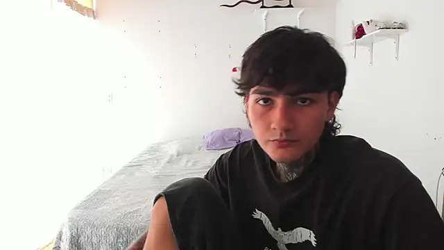 Snapshot of Tao555 chatting on 04/10/26, 04:23 Tao555 online show from 04/10/26, 04:23