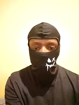 Snapshot of MaskedWithCum chatting on 07/05/26, 03:52 MaskedWithCum online show from 07/05/26, 03:52
