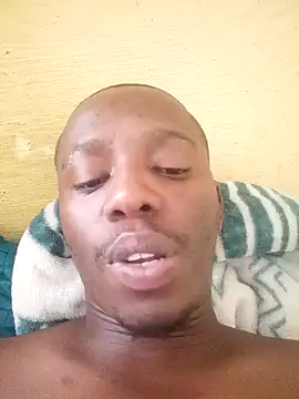 Snapshot of MaskedWithCum chatting on 08/01/26, 12:48 MaskedWithCum online show from 08/01/26, 12:48