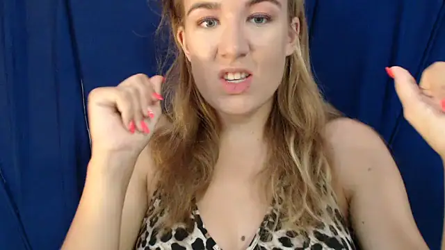 Yennyloves online show from 06/26/26, 10:41