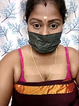 Romantic Woman online show from 04/11/26, 05:28