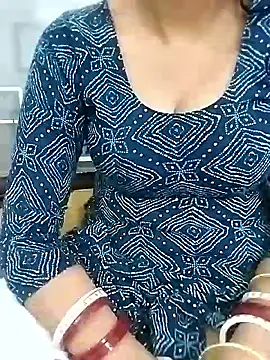 Snapshot of Alisha-sexy chatting on 04/10/26, 02:17 Alisha-sexy online show from 04/10/26, 02:17