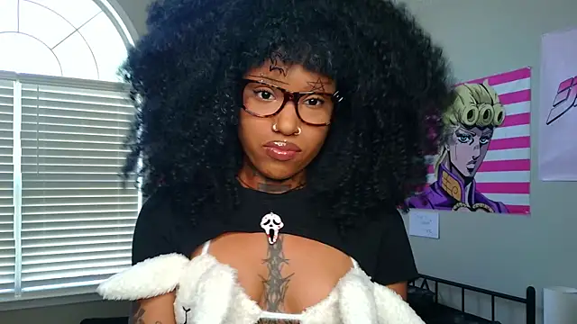 Snapshot of spookiebaddie chatting on 04/15/26, 05:42 spookiebaddie online show from 04/15/26, 05:42