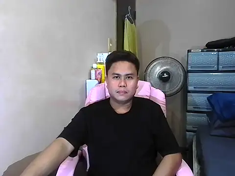 Snapshot of tipsy_butter chatting on 07/11/26, 06:54 tipsy butter online show from 07/11/26, 06:54