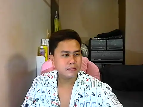 Snapshot of tipsy_butter chatting on 07/20/26, 02:41 tipsy butter online show from 07/20/26, 02:41