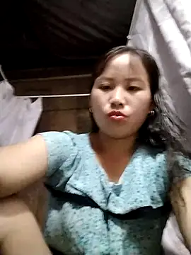 Snapshot of Yo-must chatting on 05/07/26, 03:12 Yo-must online show from 05/07/26, 03:12