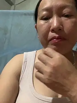 Snapshot of candy-beo chatting on 04/21/26, 05:47 candy-beo online show from 04/21/26, 05:47