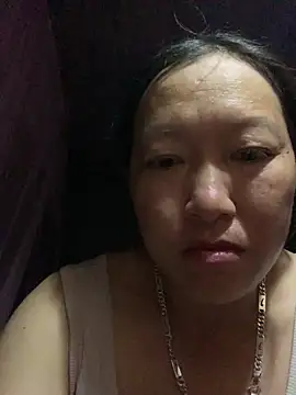 Snapshot of candy-beo chatting on 04/22/26, 01:23 candy-beo online show from 04/22/26, 01:23