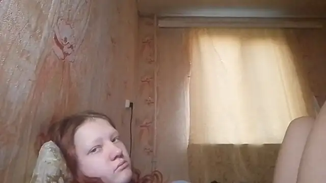 Snapshot of BirgitKamal chatting on 06/17/26, 05:58 BirgitKamal online show from 06/17/26, 05:58