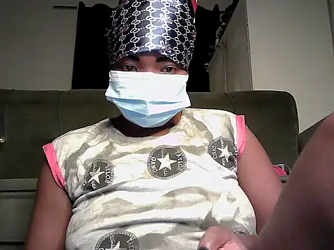 JoanBright  online show from 04/18/26, 09:04