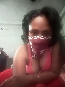 Snapshot of sathiroy89 chatting on 04/06/26, 10:27 sathiroy89 online show from 04/06/26, 10:27