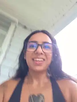 Snapshot of Controllercutie chatting on 06/18/26, 04:00 Controllercutie online show from 06/18/26, 04:00