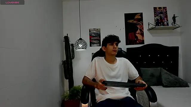 Snapshot of billy_wild chatting on 06/05/26, 11:38 billy wild online show from 06/05/26, 11:38