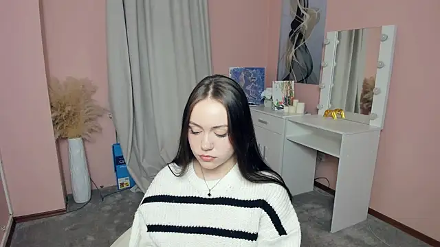 Snapshot of AsleyBasgall chatting on 04/06/26, 03:02 AsleyBasgall online show from 04/06/26, 03:02