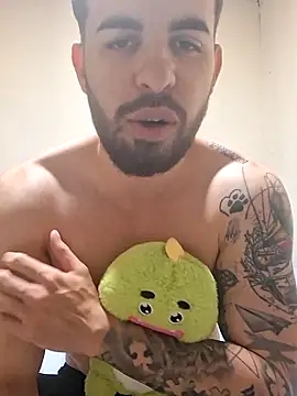 Snapshot of leoxxxgato chatting on 04/09/26, 09:42 leoxxxgato online show from 04/09/26, 09:42