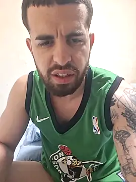 Snapshot of leoxxxgato chatting on 04/16/26, 03:07 leoxxxgato online show from 04/16/26, 03:07