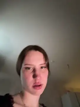 Snapshot of miron0ne261 chatting on 04/05/26, 03:09 miron0ne261 online show from 04/05/26, 03:09