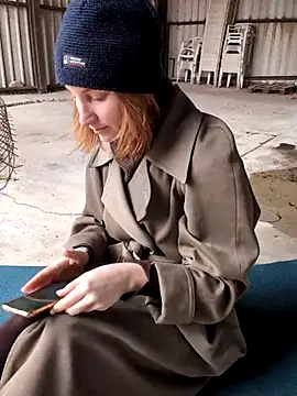 Julialexxxx online show from 04/13/26, 07:36