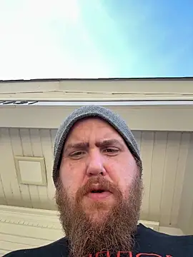 Snapshot of jayc23 chatting on 04/10/26, 06:34 jayc23 online show from 04/10/26, 06:34