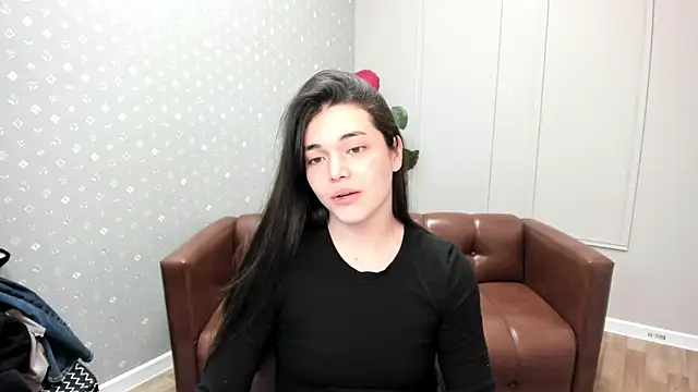 Snapshot of Arianna_Grandi chatting on 05/13/26, 07:11 Arianna Grandi online show from 05/13/26, 07:11