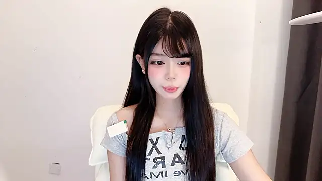 Snapshot of Kitteovo chatting on 07/05/26, 11:28 Kitteovo online show from 07/05/26, 11:28