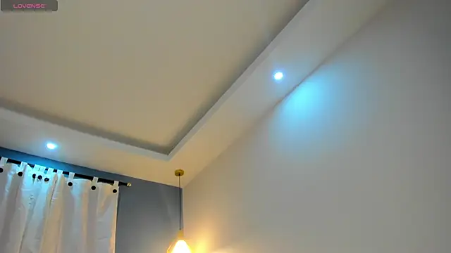 Snapshot of sweetkimmie_ chatting on 04/09/26, 11:59 sweetkimmie online show from 04/09/26, 11:59