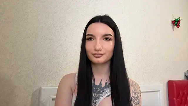 Snapshot of softtoxi chatting on 04/06/26, 02:18 softtoxi online show from 04/06/26, 02:18