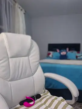Mar puentes online show from 05/27/26, 04:20