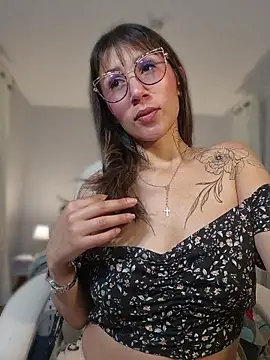 Mar puentes online show from 07/18/26, 01:54