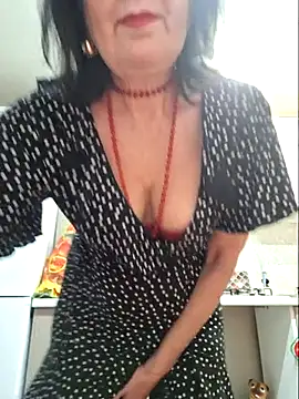 LaliaMia online show from 11/09/25, 04:00