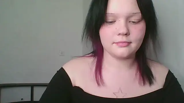 Snapshot of abbey-BAT chatting on 04/11/26, 12:04 abbey-BAT online show from 04/11/26, 12:04